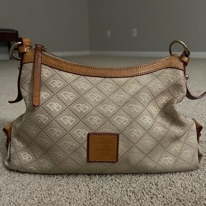 Dooney & Bourke